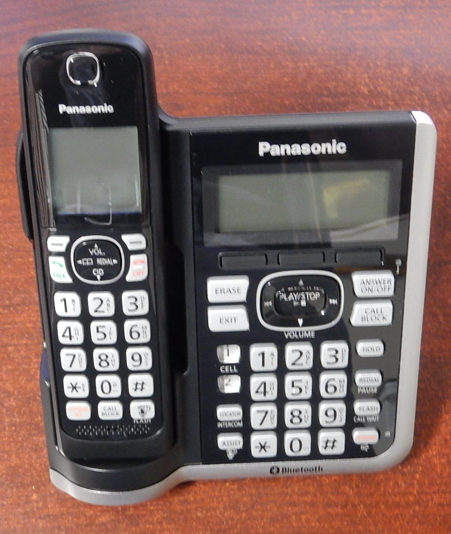 NEW 2017 Panasonic KXTGF570S KXTGF Cordless Phone digital answering